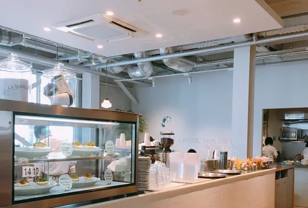 カフェあります！