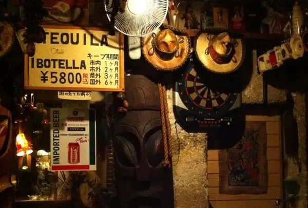 TABERNA TEQUILA（タベルナ テキーラ）