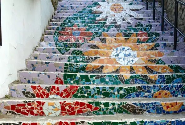 梨花洞壁画村