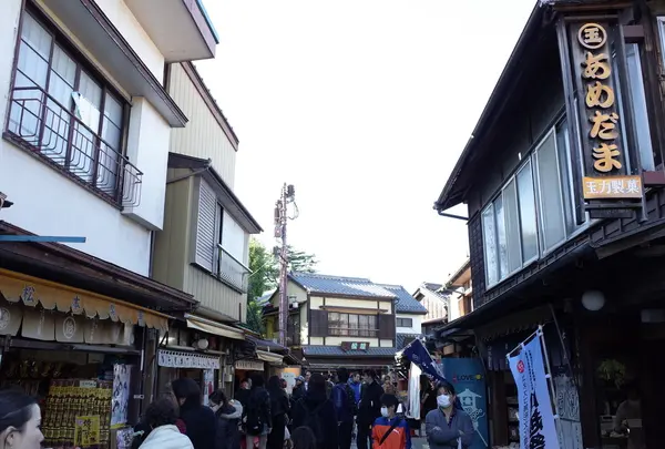菓子屋横丁