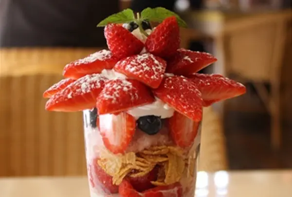 タマル TAMARU フルーツ FRUIT カフェ