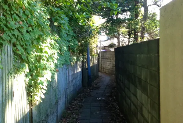 無名の路地裏
