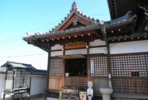 一番左側が弘法様