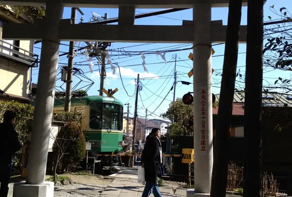 御霊神社