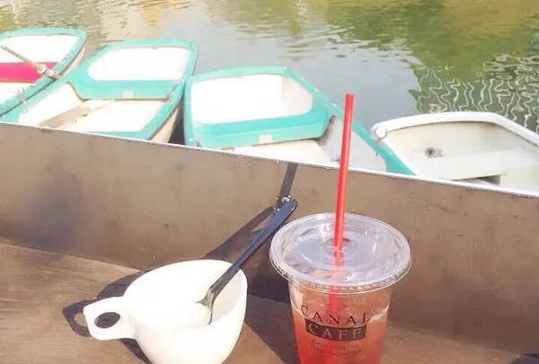 「CANAL CAFE」でヴェネツィア気分！