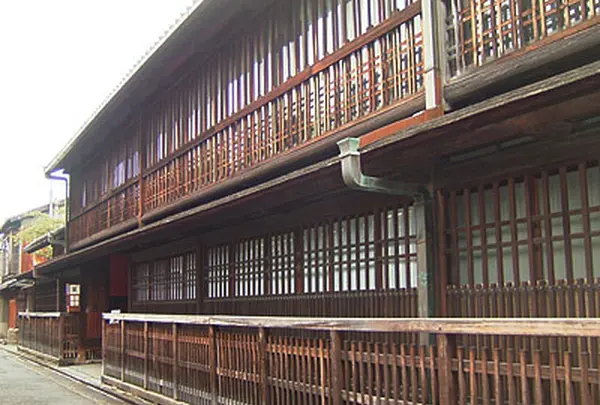 角屋もてなしの文化美術館
