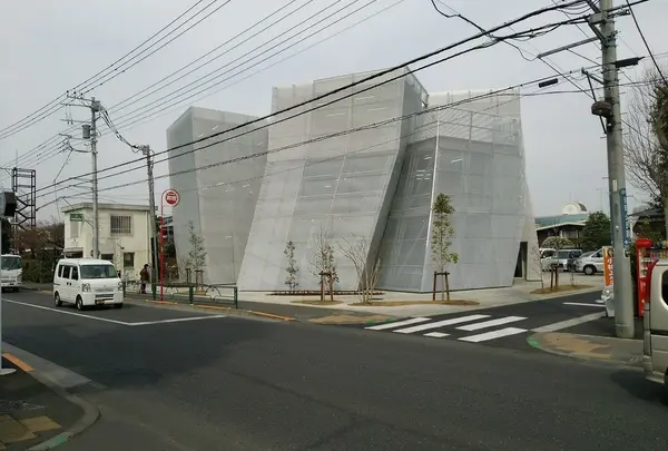 なかまちテラス （小平市立仲町公民館・仲町図書館）