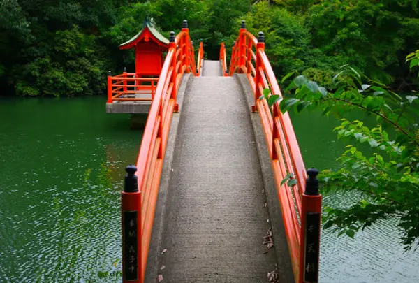安志加茂神社
