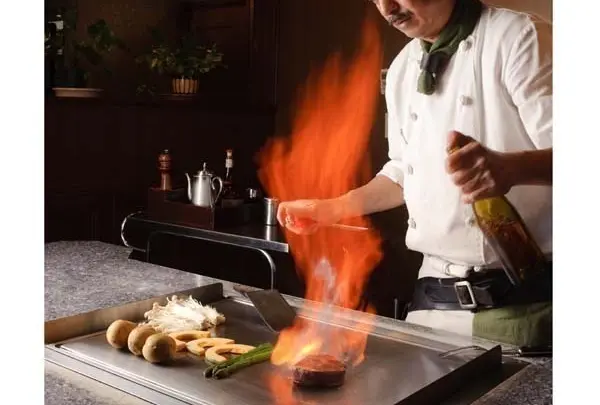 レストランドルフ