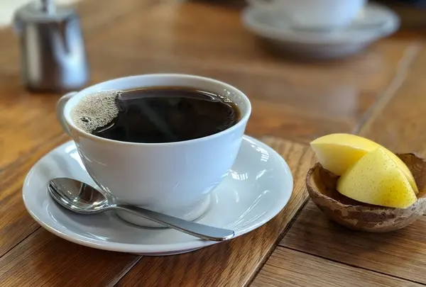 コーヒー豆は自家焙煎！！
