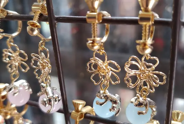 かわいいハンドメイドのアクセサリー