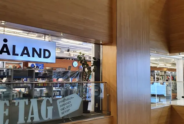 ÅLAND 에이랜드 눈스퀘어점