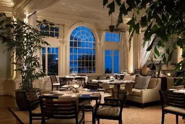 Beachhouse at the Moana