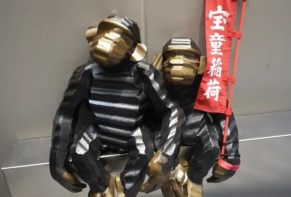 出口にも2匹います