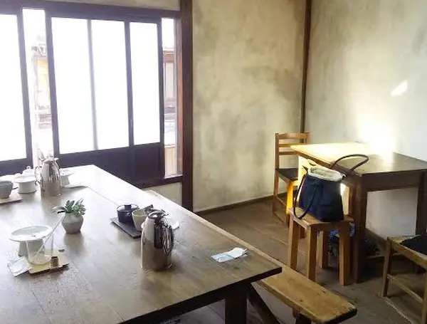 2階の喫茶スペース