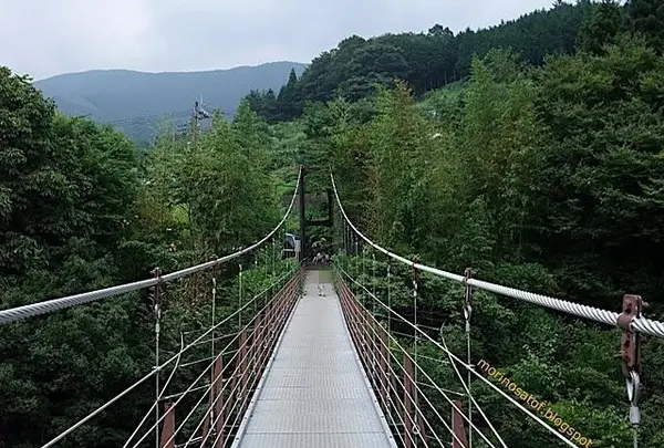 久保の吊り橋