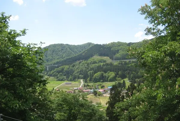 湯殿山神社