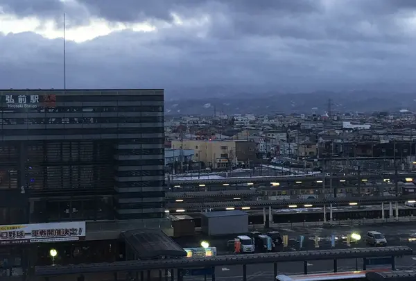 弘前駅