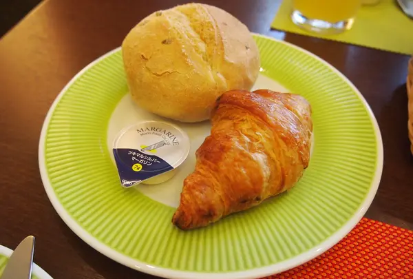 ブッフェのパン