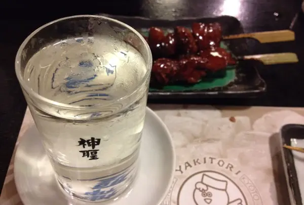 タンクから注がれる生原酒