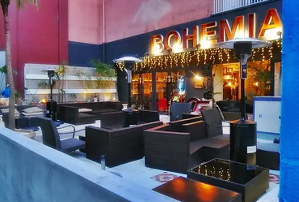 cafe bohemia （カフェ ボヘミア）| wifi