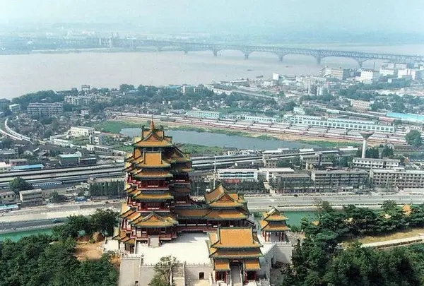 黄鶴楼