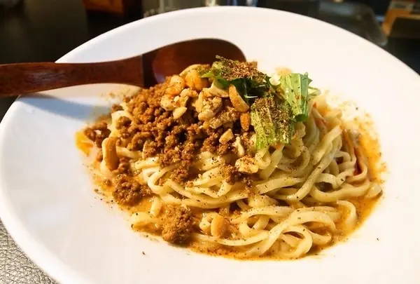 175°DENO〜担担麺〜 本店