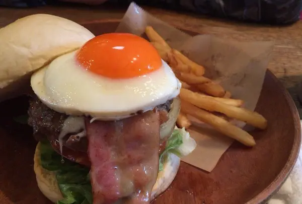 Hamburger Cafe UNICO