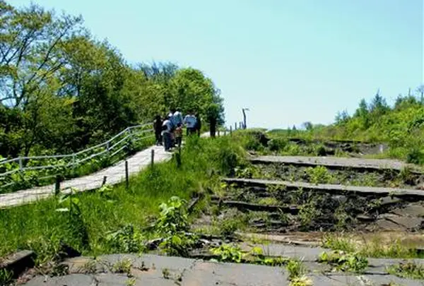 西山火口散策路