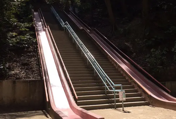 須磨離宮公園のハイスピードすべり台