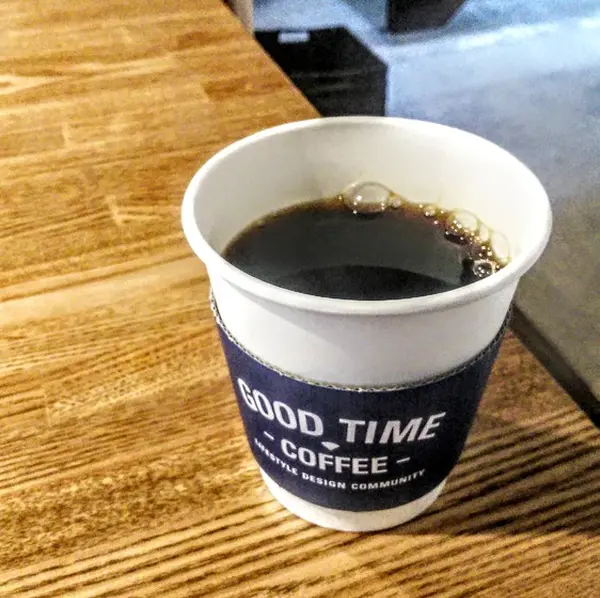 ハンドドリップしたコーヒー