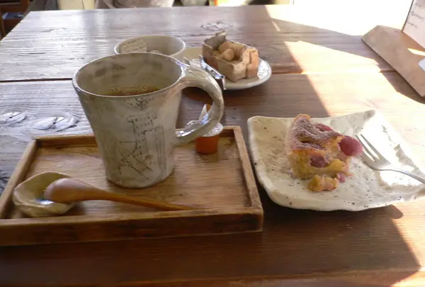 コーヒーとケーキです