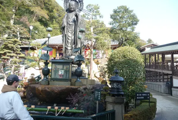 清荒神境内