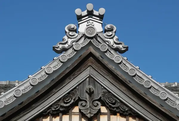 立派な屋根