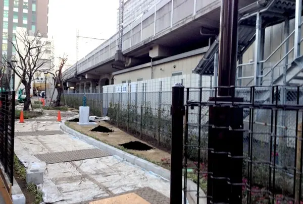 秋葉原練塀公園