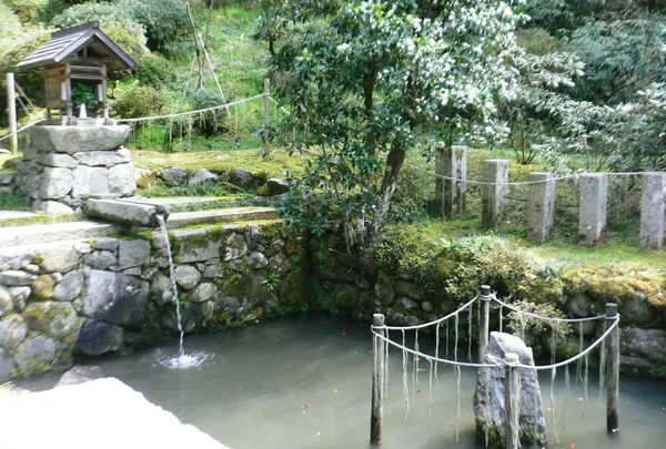 龍蓋池