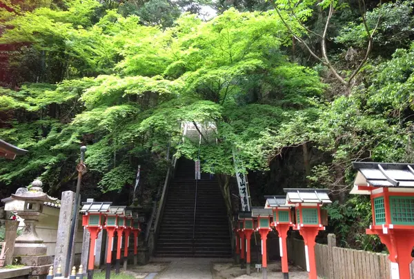 250段の階段