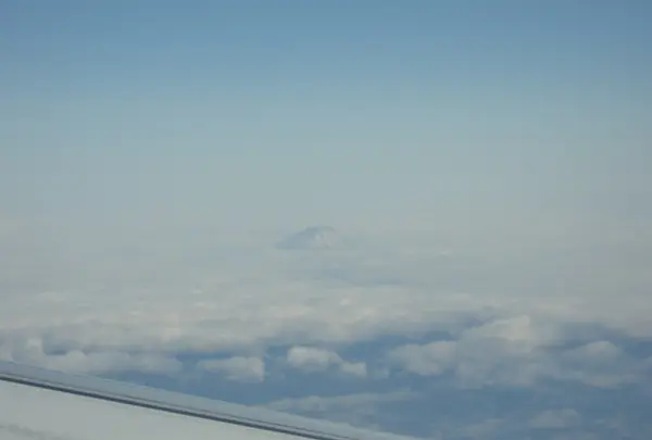 羽田を飛んで１時間