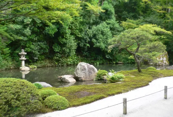 庭園