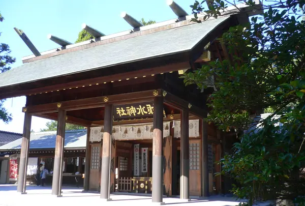 射水神社