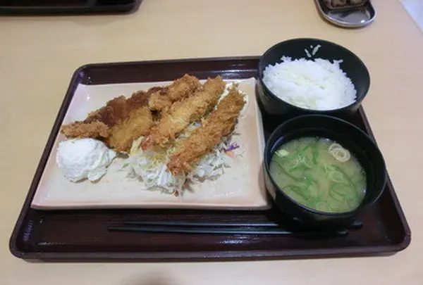 泉大津定食