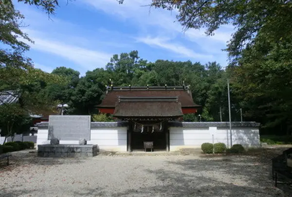 壺井八幡宮の境内