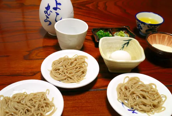 おそばとダシの特長