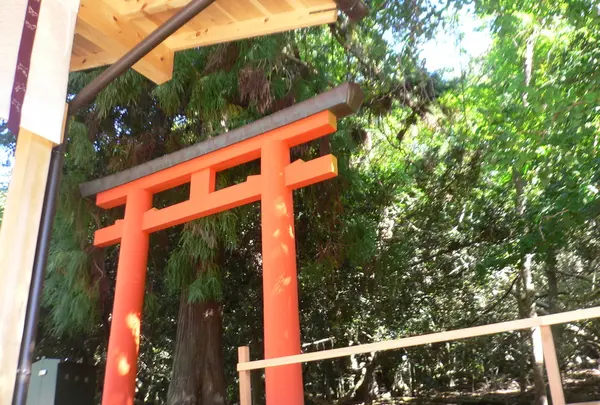 御蓋山浮雲峰遥拝所