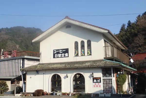 スナック麻胡