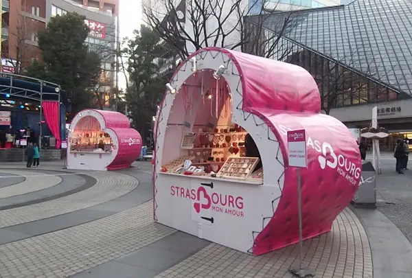 ハート形の屋台