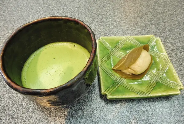お茶席もあります