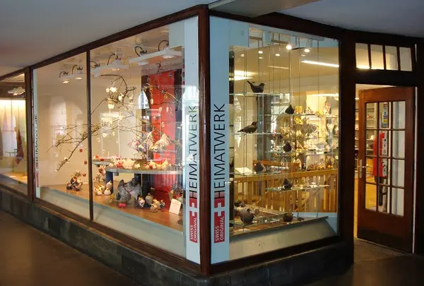 お土産屋 (Heimatwerk Bern)