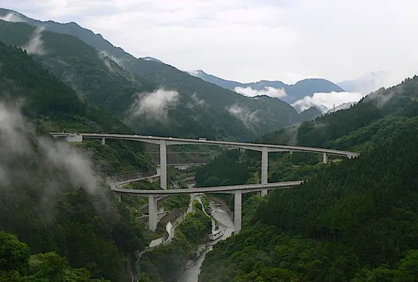 雷電廿六木橋