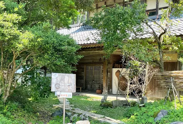 うずりん堂